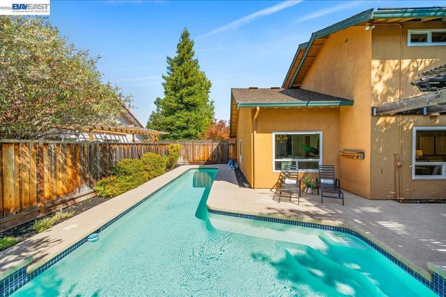 2644 Calle Morelia, Pleasanton, CA 94566