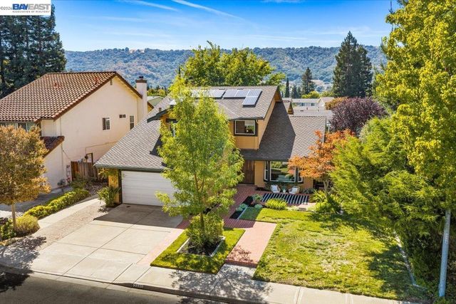 2644 Calle Morelia, Pleasanton, CA 94566