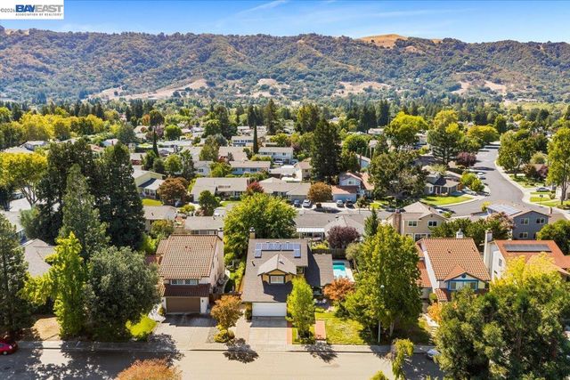 2644 Calle Morelia, Pleasanton, CA 94566