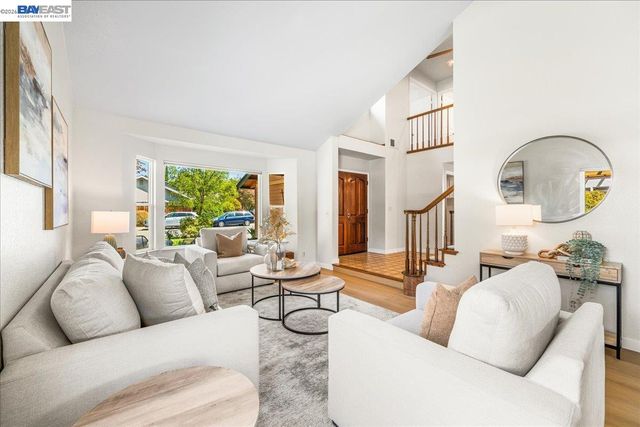 2644 Calle Morelia, Pleasanton, CA 94566