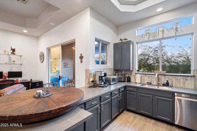 8245 E BELL Road 250, Scottsdale, AZ 85260