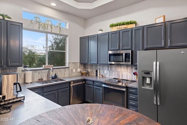 8245 E BELL Road 250, Scottsdale, AZ 85260