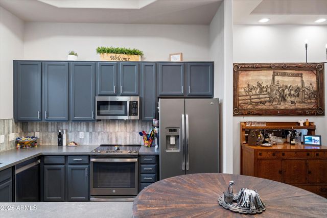 8245 E BELL Road 250, Scottsdale, AZ 85260