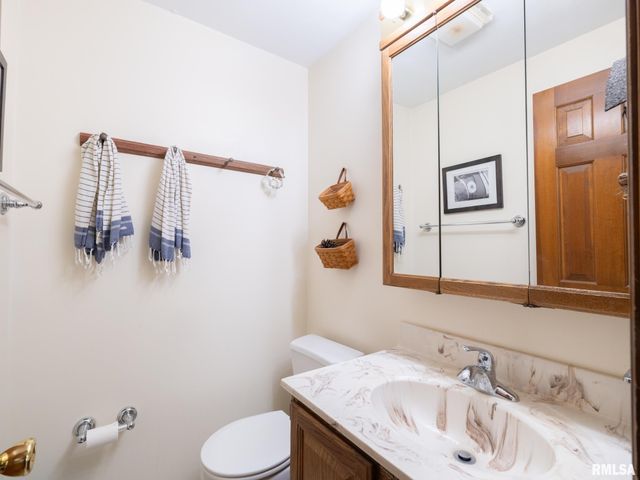 11923 N DEVINWOOD Drive, Dunlap, IL 61525