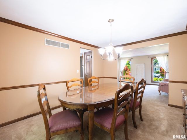 11923 N DEVINWOOD Drive, Dunlap, IL 61525