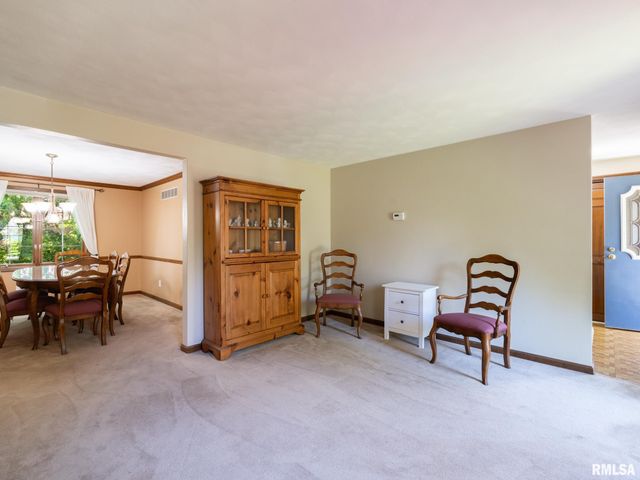 11923 N DEVINWOOD Drive, Dunlap, IL 61525