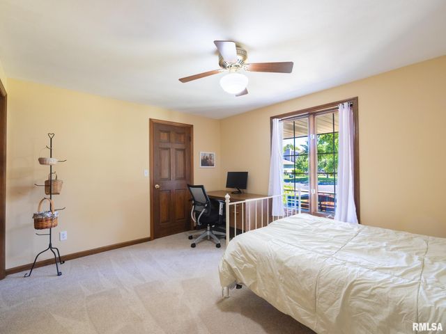 11923 N DEVINWOOD Drive, Dunlap, IL 61525