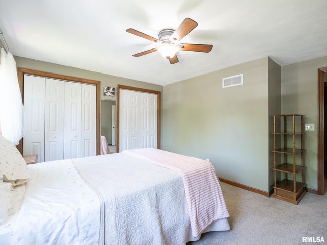 11923 N DEVINWOOD Drive, Dunlap, IL 61525