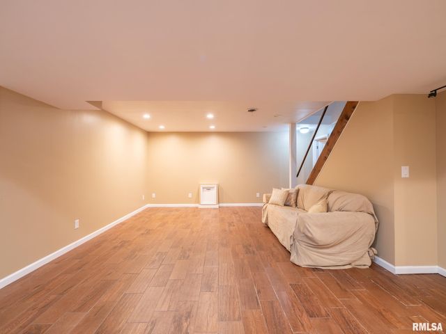 11923 N DEVINWOOD Drive, Dunlap, IL 61525