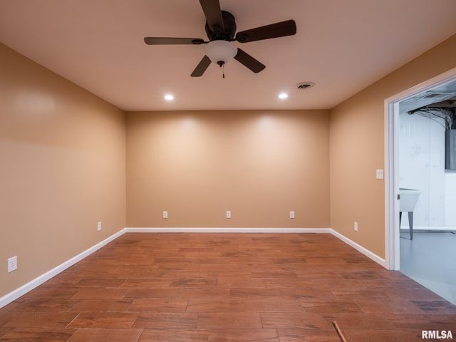 11923 N DEVINWOOD Drive, Dunlap, IL 61525