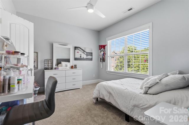 6526 Saint John Lane, Charlotte, NC 28210