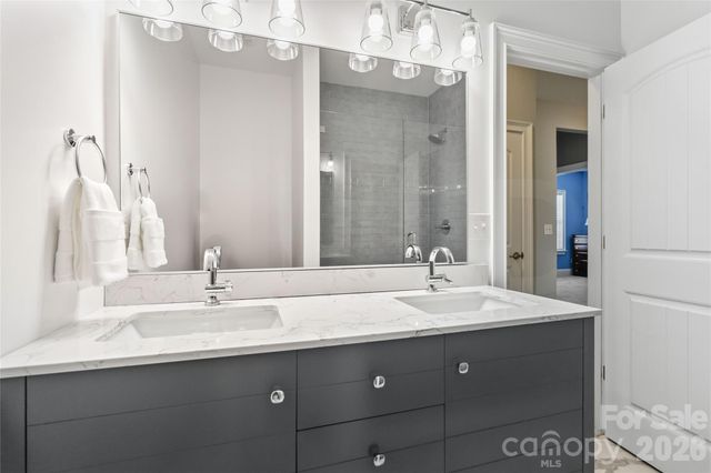 6526 Saint John Lane, Charlotte, NC 28210