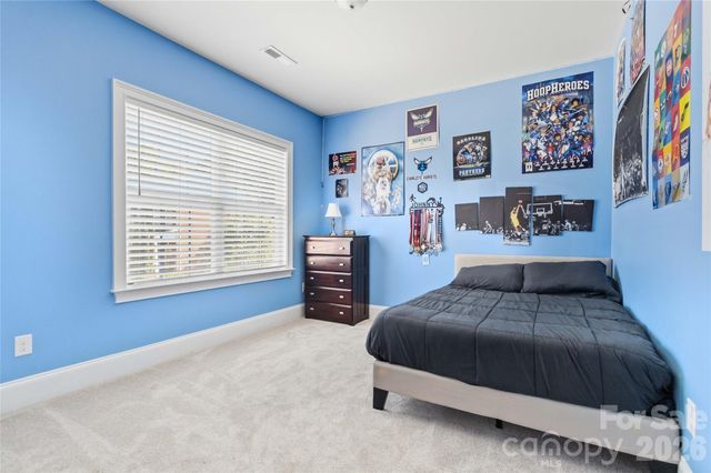 6526 Saint John Lane, Charlotte, NC 28210