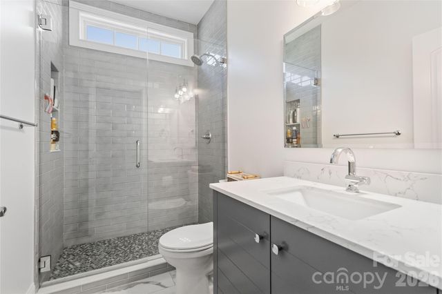 6526 Saint John Lane, Charlotte, NC 28210