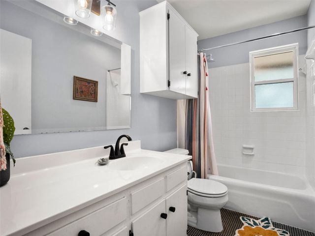 6510 Sunstrip DR, Austin, TX 78745