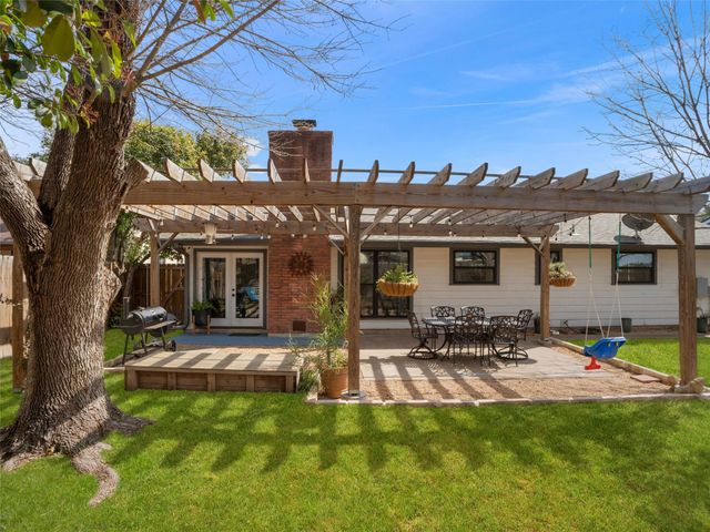 6510 Sunstrip DR, Austin, TX 78745