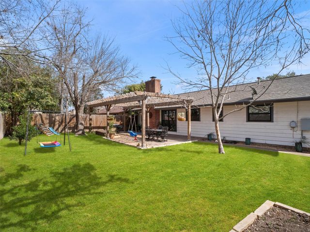 6510 Sunstrip DR, Austin, TX 78745