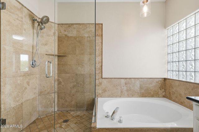 6334 N 6TH Way, Phoenix, AZ 85012