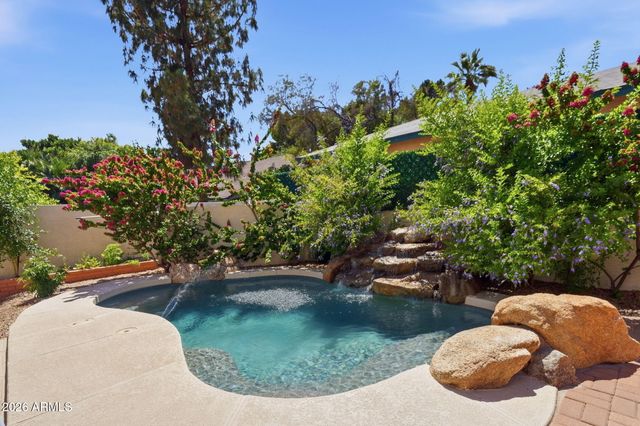 6334 N 6TH Way, Phoenix, AZ 85012