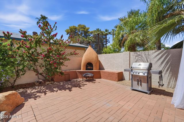 6334 N 6TH Way, Phoenix, AZ 85012