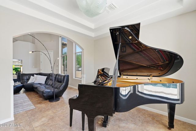 6334 N 6TH Way, Phoenix, AZ 85012