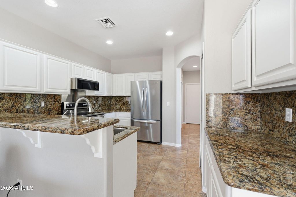 6334 N 6TH Way, Phoenix, AZ 85012 — photo 2