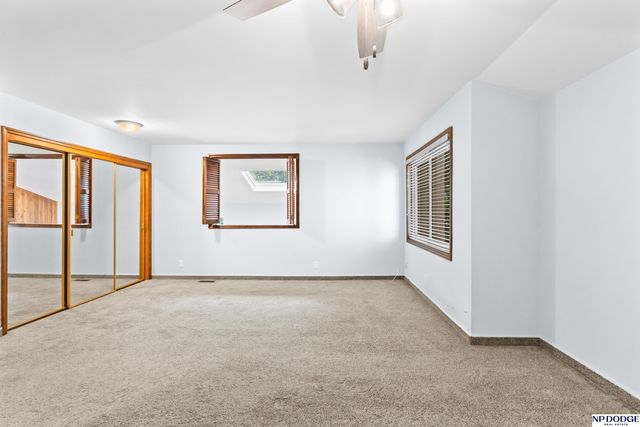 4010 N 104 Plaza, Omaha, NE 68134