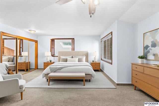 4010 N 104 Plaza, Omaha, NE 68134
