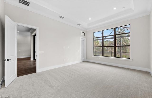 2004 Don Benito WAY, Naples, FL 34120