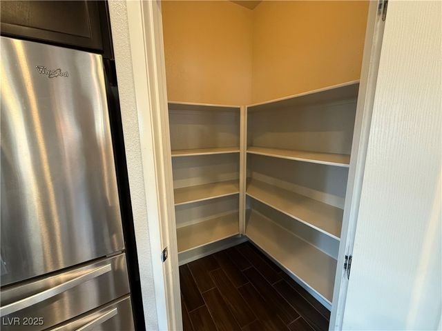 8938 Hull Bay Avenue, Las Vegas, NV 89149