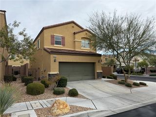8938 Hull Bay Avenue, Las Vegas, NV 89149