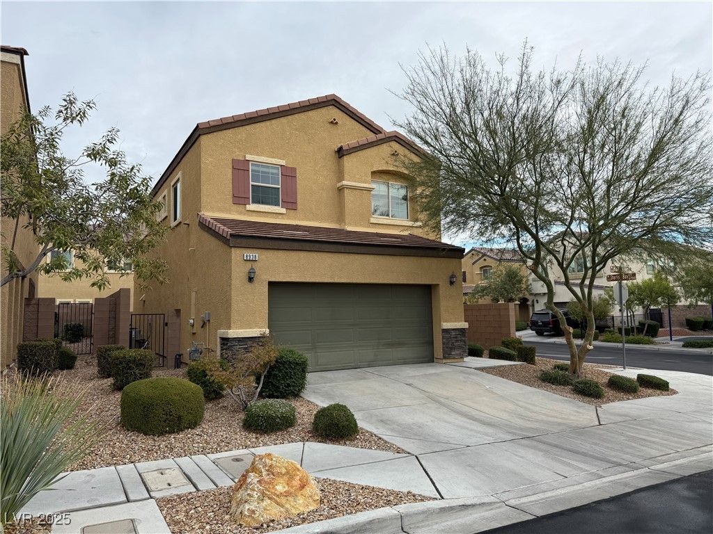 8938 Hull Bay Avenue, Las Vegas, NV 89149
