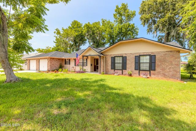 627 Ipswich Lane, Port Orange, FL 32127