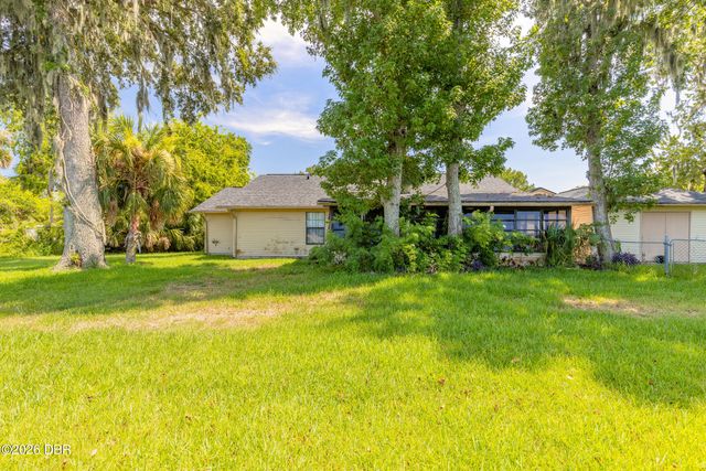 627 Ipswich Lane, Port Orange, FL 32127