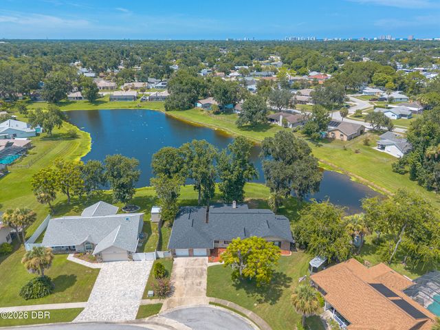 627 Ipswich Lane, Port Orange, FL 32127