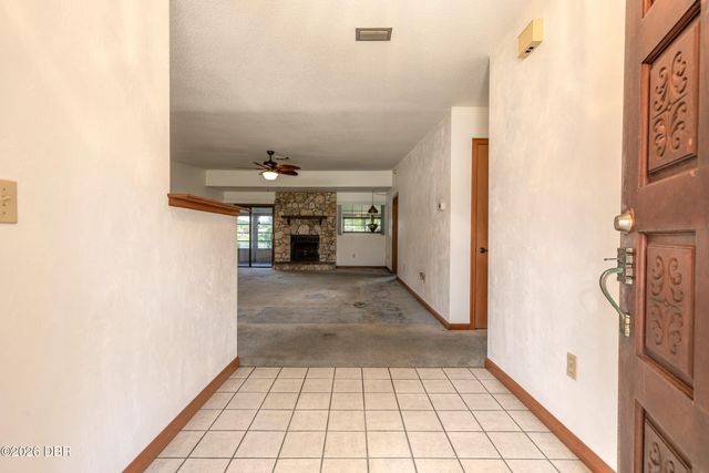 627 Ipswich Lane, Port Orange, FL 32127