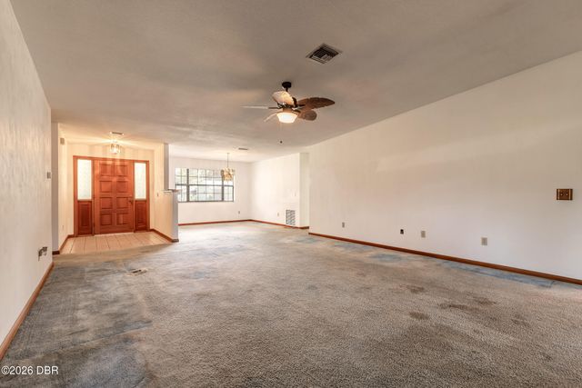 627 Ipswich Lane, Port Orange, FL 32127