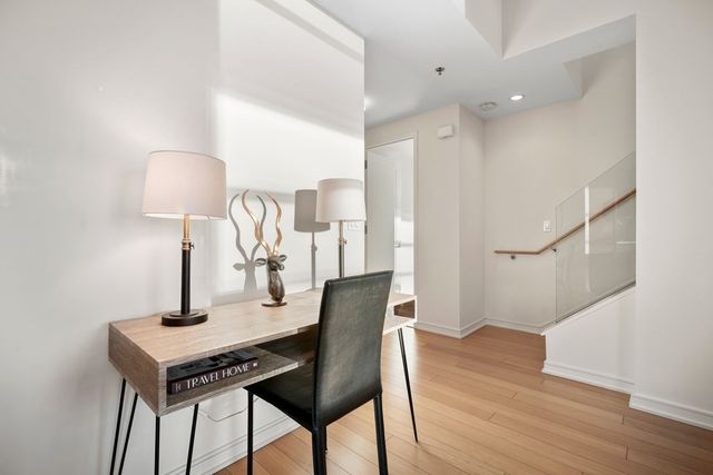 580 Washington St PH3, Boston, MA 02111