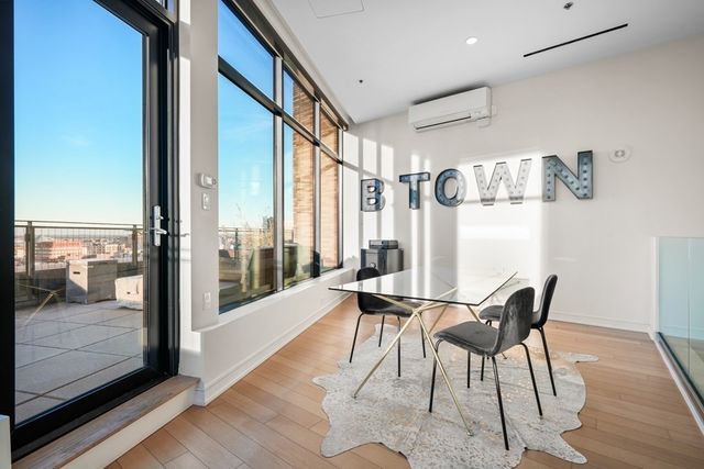 580 Washington St PH3, Boston, MA 02111