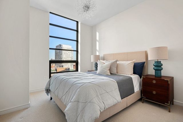 580 Washington St PH3, Boston, MA 02111