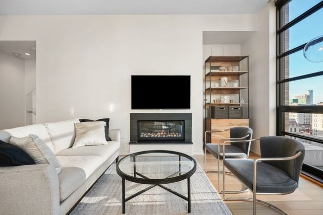580 Washington St PH3, Boston, MA 02111