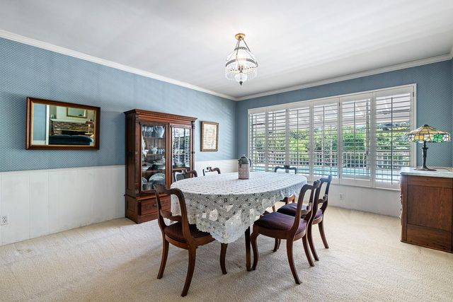 1216 E Pico Avenue, Fresno, CA 93704