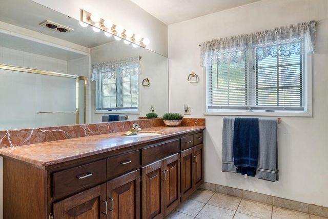 1216 E Pico Avenue, Fresno, CA 93704