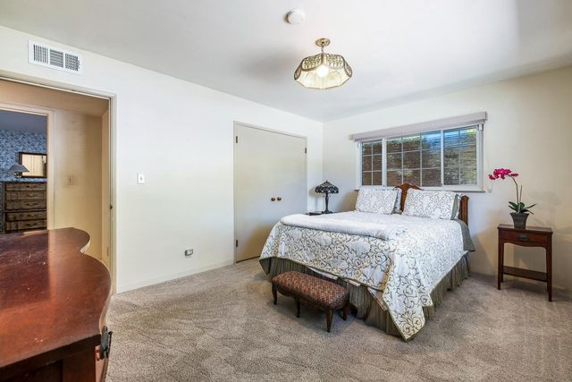 1216 E Pico Avenue, Fresno, CA 93704