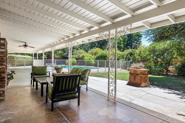 1216 E Pico Avenue, Fresno, CA 93704