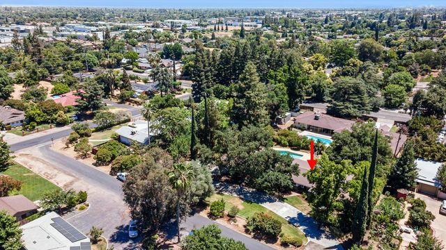 1216 E Pico Avenue, Fresno, CA 93704