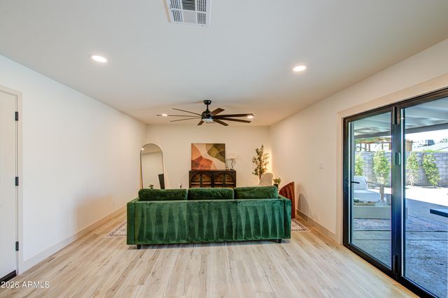 218 E CAIRO Drive, Tempe, AZ 85282