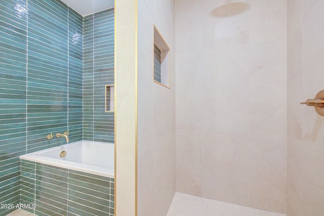 218 E CAIRO Drive, Tempe, AZ 85282
