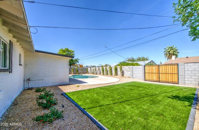 218 E CAIRO Drive, Tempe, AZ 85282