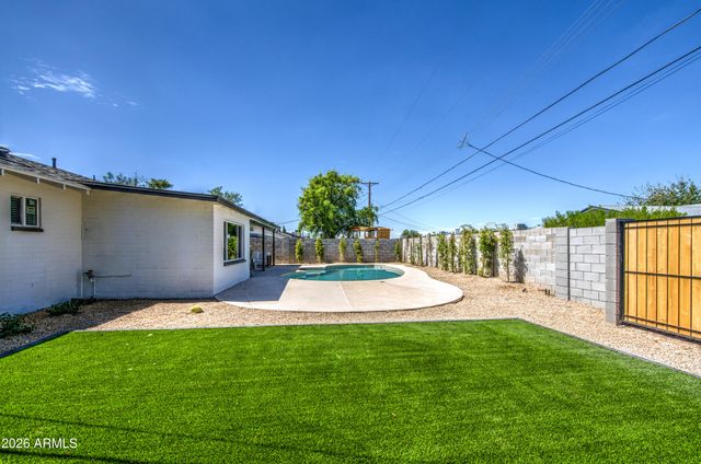 218 E CAIRO Drive, Tempe, AZ 85282